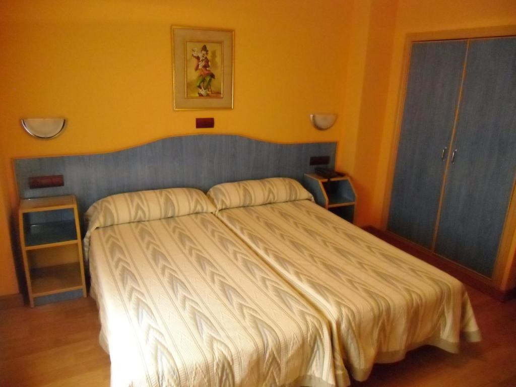 Hostal Don Suero Leon Bilik gambar