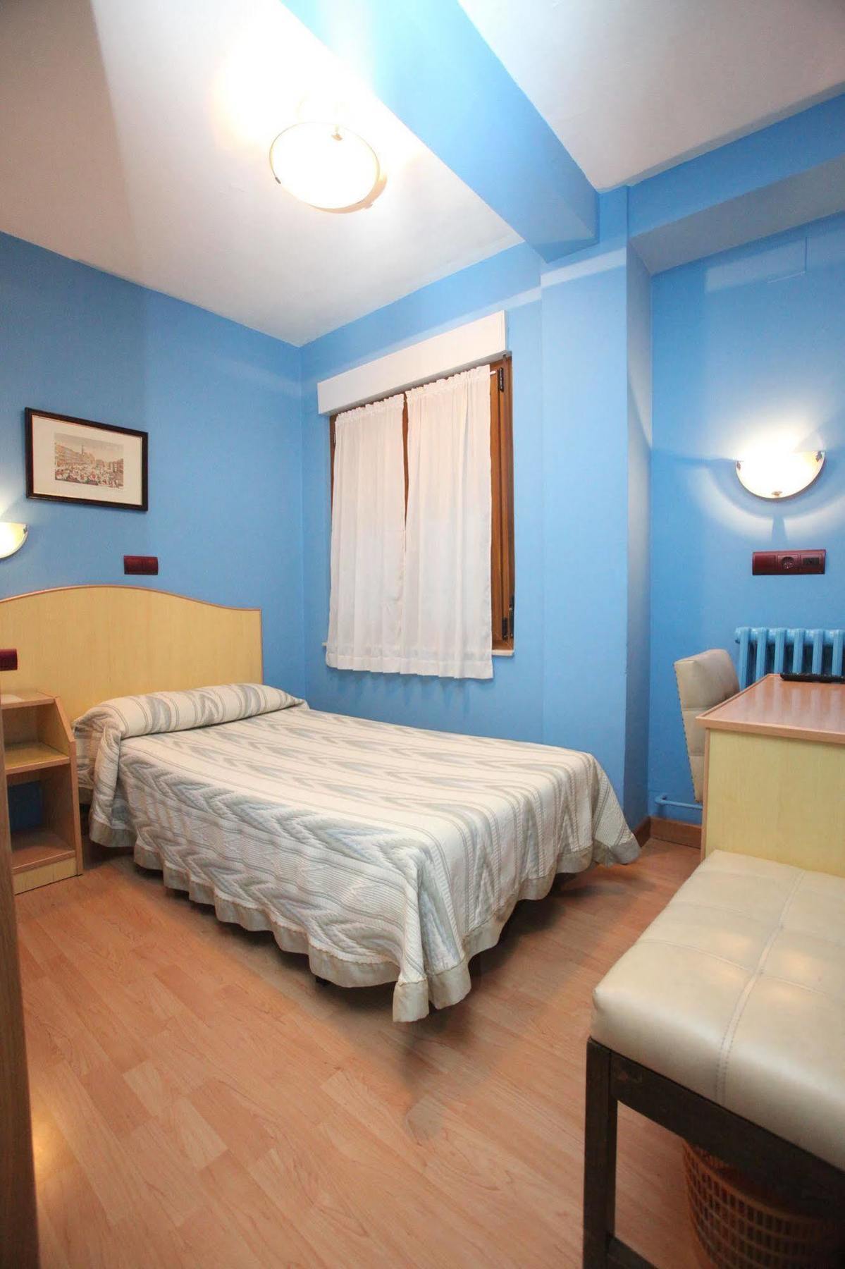 Hostal Don Suero Leon Luaran gambar